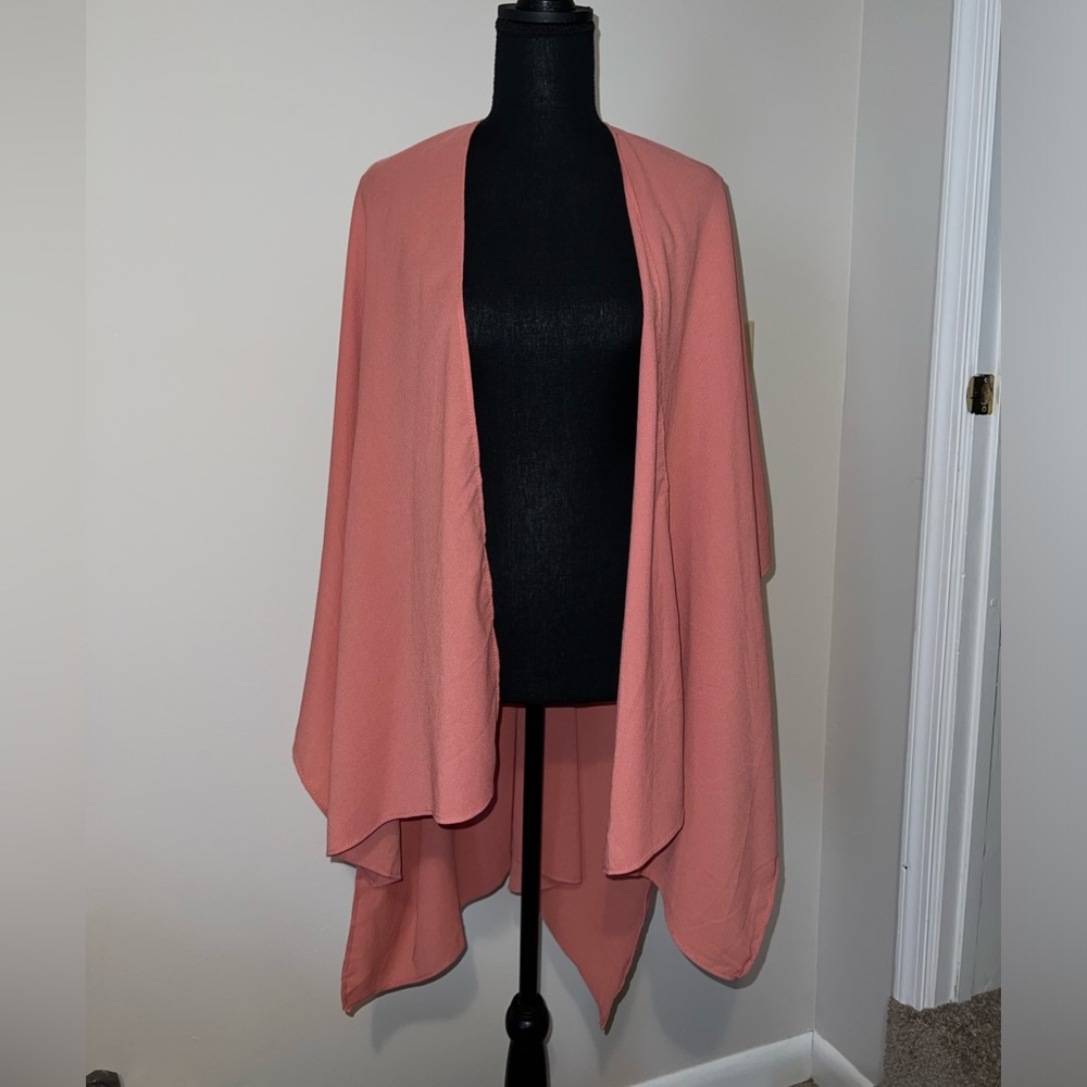 🌻3/$20!🌻 Pink Cardigan